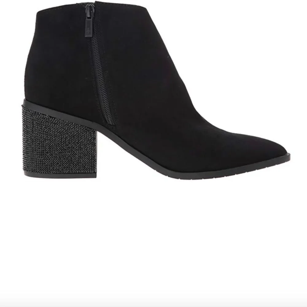 Kenneth Cole Reaction Cue the Music Suede Embellished Block Heel Ankle Bootie 6